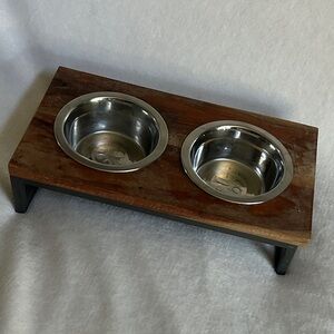 Wooden Elevated Pet Feeder with Metal Bowls